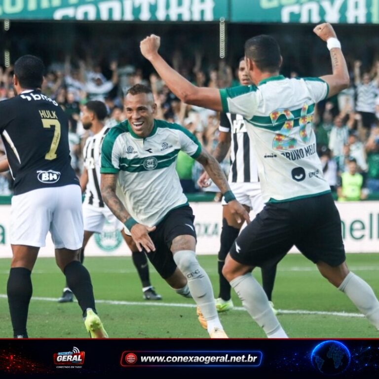Athletiba termina em 3 a 3 com reação histórica do Coritiba; torcedor ferido é levado ao hospital