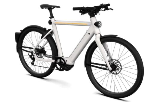 Volkswagen e n+ lançam e-bike premium com radar e alerta de acidentes