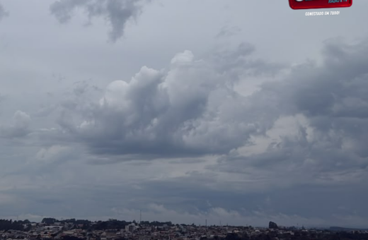 Frente fria coloca Araucária, Região Metropolitana e grande parte do Paraná em alerta para temporais, ventos fortes e queda de temperatura