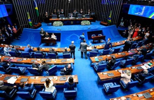 Disputa pelo Senado no Paraná fica aberta: cinco nomes formam bloco principal por duas vagas