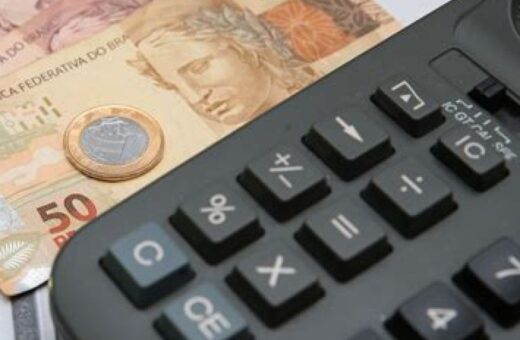 Atividade econômica cai 0,64% em junho e sinaliza perda de ritmo no Brasil