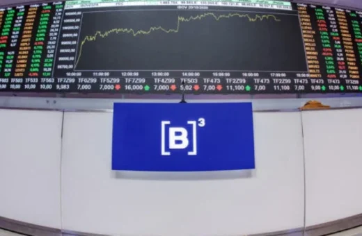 Bolsa tenta reação após dez quedas seguidas; dólar ronda R$ 5,20 e petróleo supera US$ 90