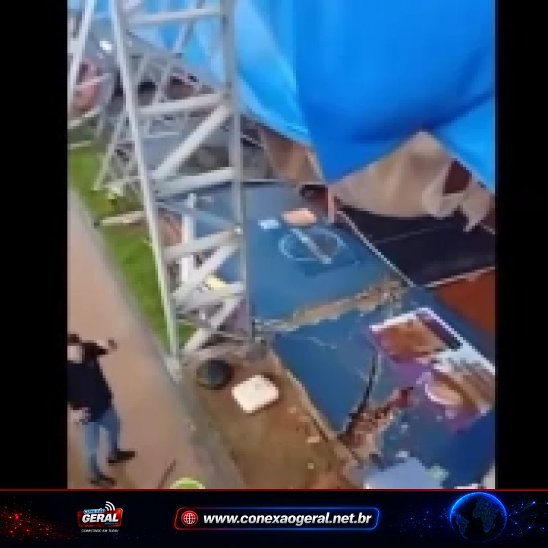 Temporal com ventos acima de 100 km/h derruba estrutura de clube e mata advogado em Umuarama