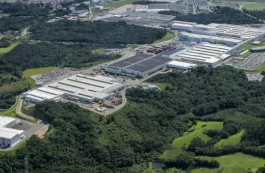Renault Geely anuncia R$ 2 bilhões para São José dos Pinhais e confirma novo veículo para 2027