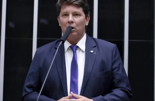 PF faz operação contra Mario Frias e apura uso de emendas no caso ‘Dark Horse’