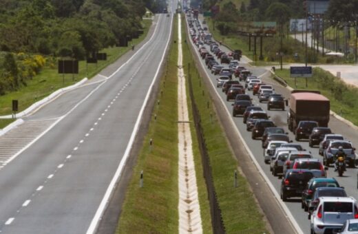 Rodovias do Paraná entram em período de maior movimento neste domingo