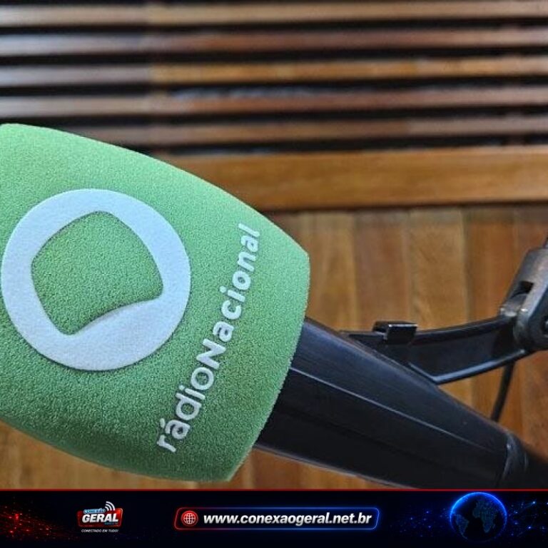 Rádio Nacional completa 90 anos e celebra uma trajetória que ajudou a formar o rádio brasileiro