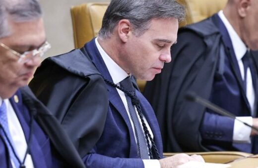 STF abre sessão histórica sobre caso Moraes-Vorcaro; Fachin pede serenidade e rejeita disputa pessoal