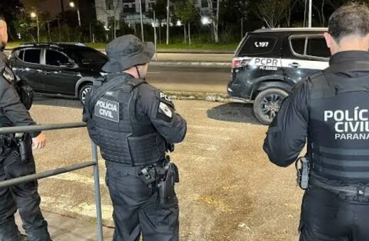 Polícia mira suspeitas de furtar sete farmácias em um único dia na Grande Curitiba