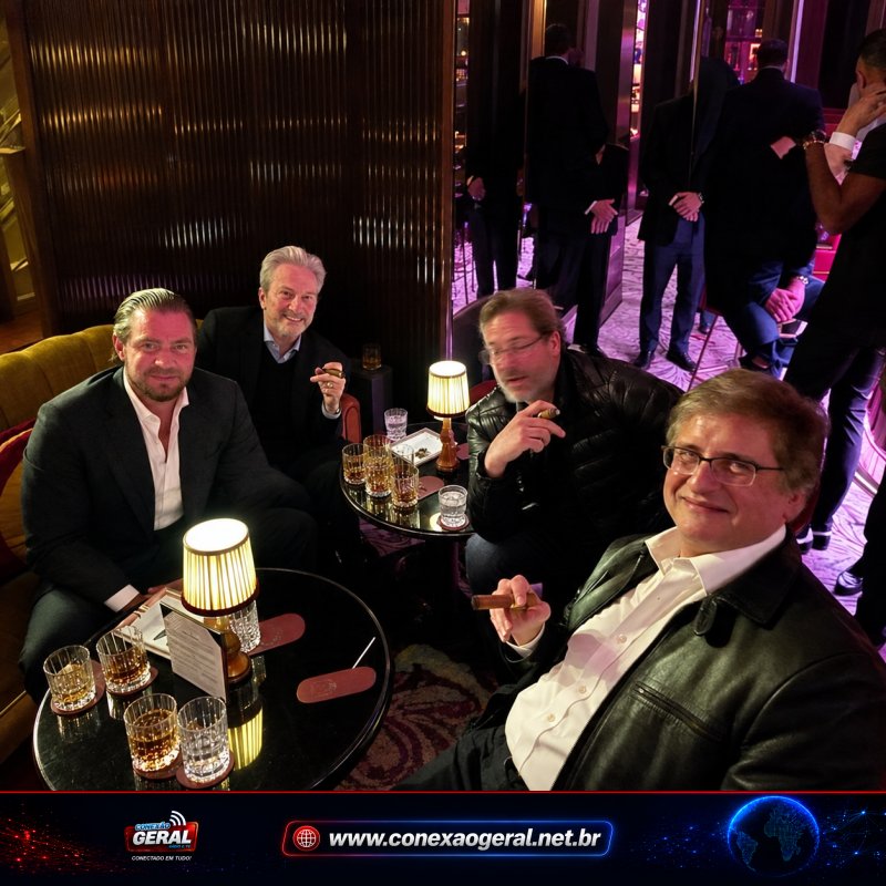 Foto encontrada pela PF mostra Gonet com Vorcaro em noite de charutos e uísque em Londres