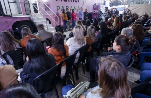 Qualifica Mulher Paraná inicia cursos gratuitos no Parque Cachoeira, em Araucária