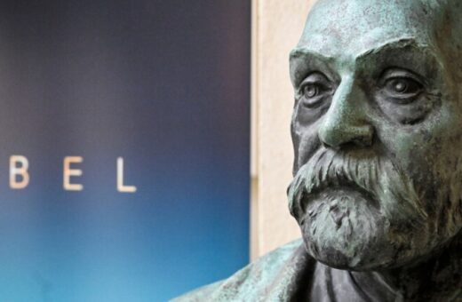 Francis Halzen ganha Nobel de Física de 2026 por descoberta de neutrinos cósmicos