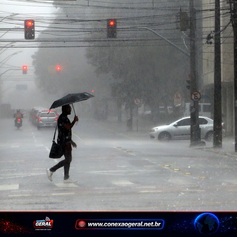 Chuva e risco de temporais exigem atenção de eleitores no Paraná durante o segundo turno