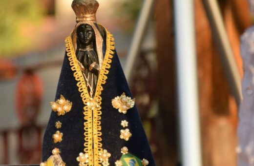 Feriado de 12 de outubro altera serviços no Paraná; veja o que funciona nesta segunda-feira