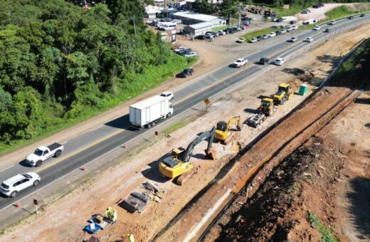 Novo viaduto da PR-418 é liberado ao tráfego em Almirante Tamandaré