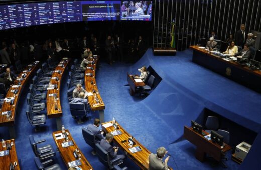 Senado começa a votar PEC do fim da escala 6×1 sob pressão para concluir dois turnos