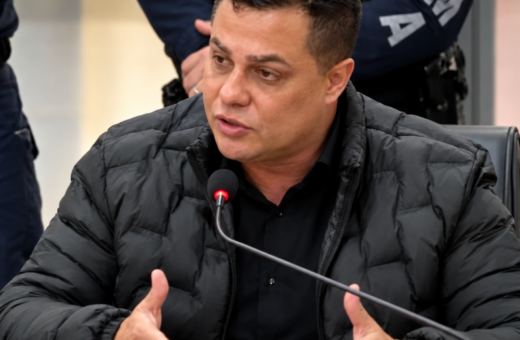 Câmara de Araucária reage a tumulto, tem embate entre vereadores e debate recursos para a Saúde